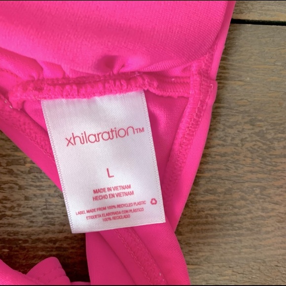 Pink Bikini - Picture 3 of 4